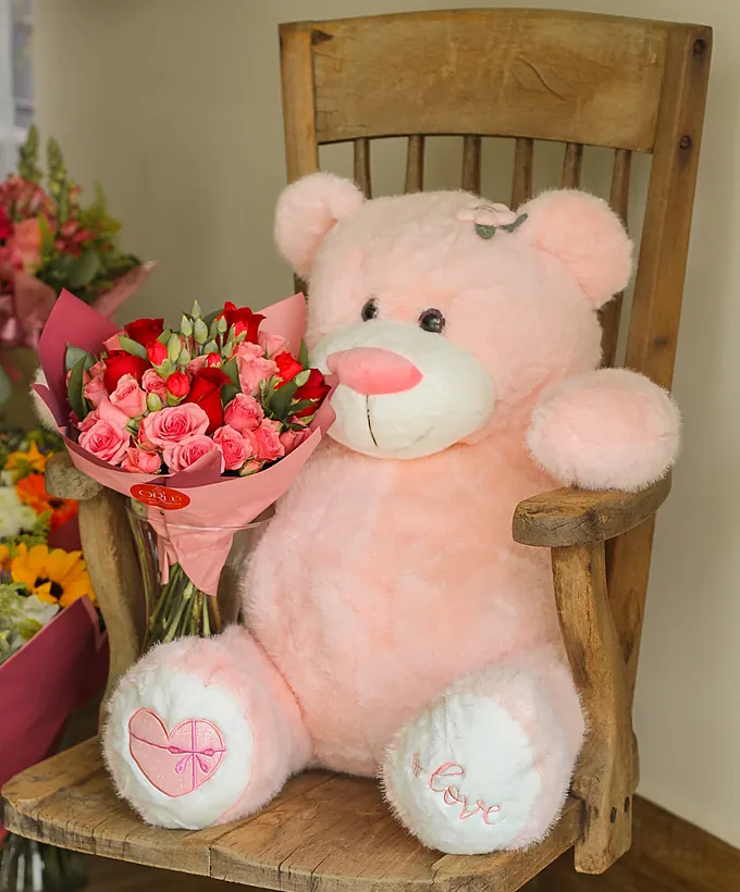 Presente com flores para maternidade
